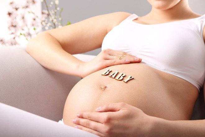 Dureri de burtă în sarcină - cauze posibile, când să ne îngrijorăm